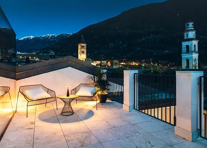 Domus Cavour Rooms&Suites